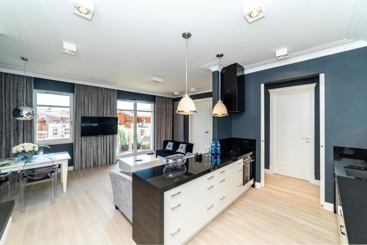 Black Pearl - Neptun Park By Oneapartments Apartment