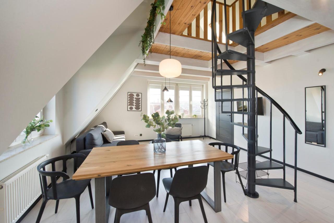 Zacisze Apartment