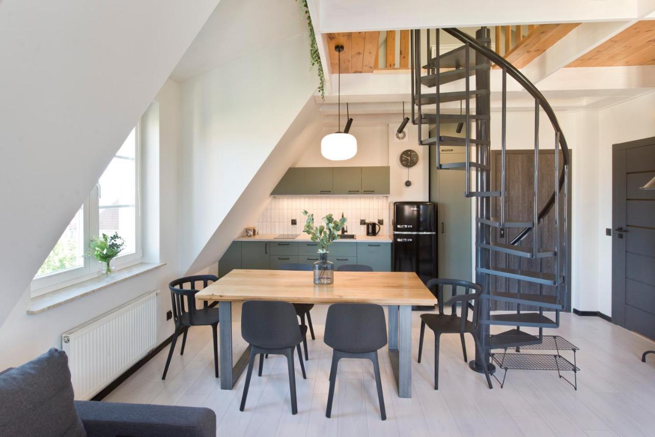 Zacisze Apartment *