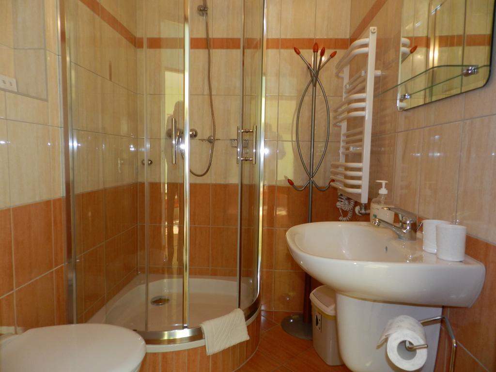 Alfa Guest house