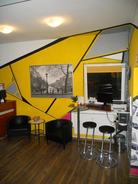 Hostel Old Town *