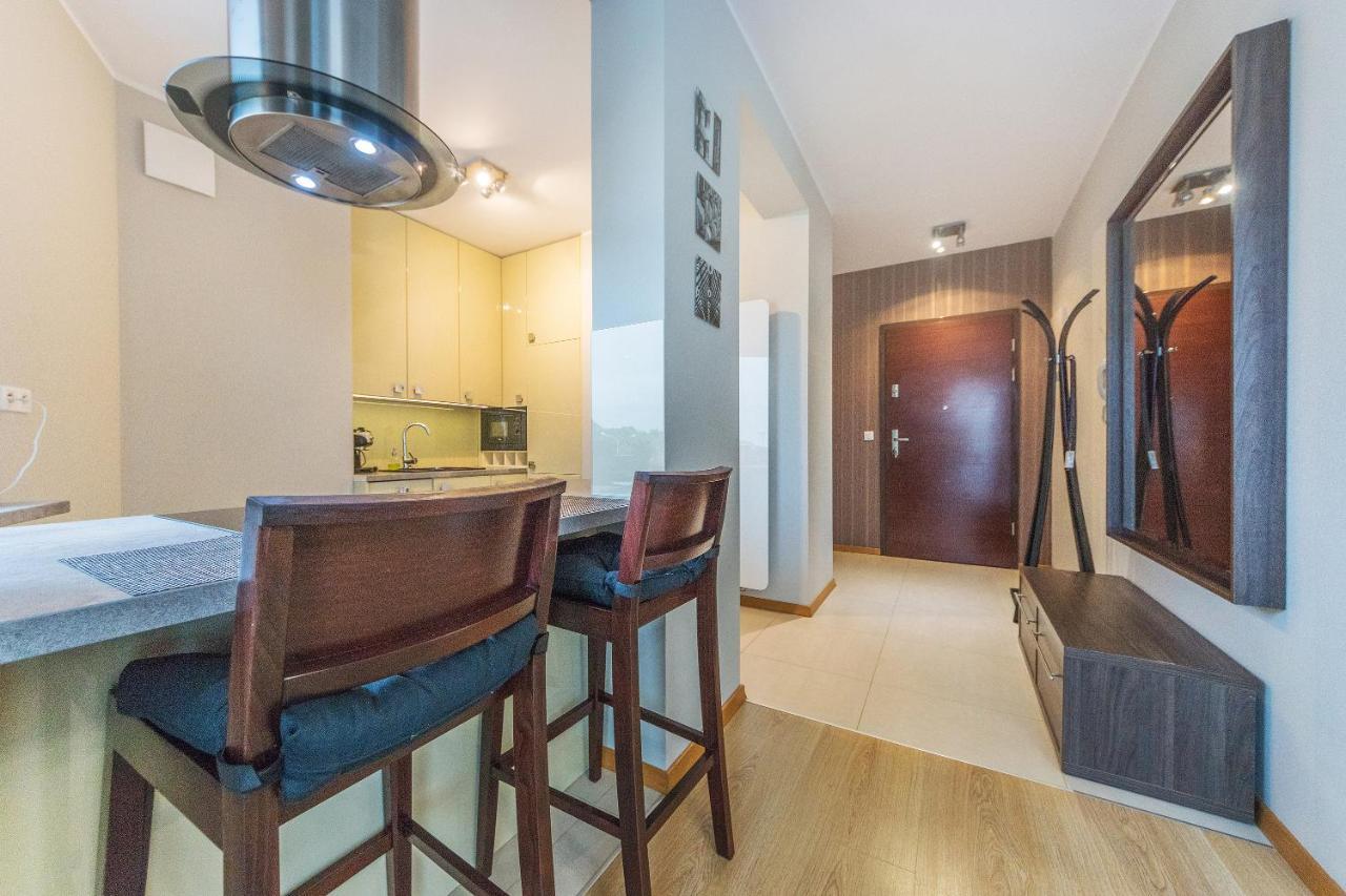 Glow Apartments, Marina