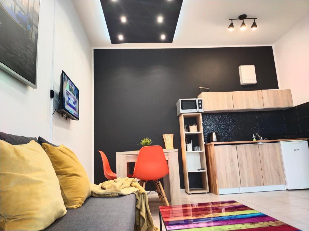 Apartment Albatros Black