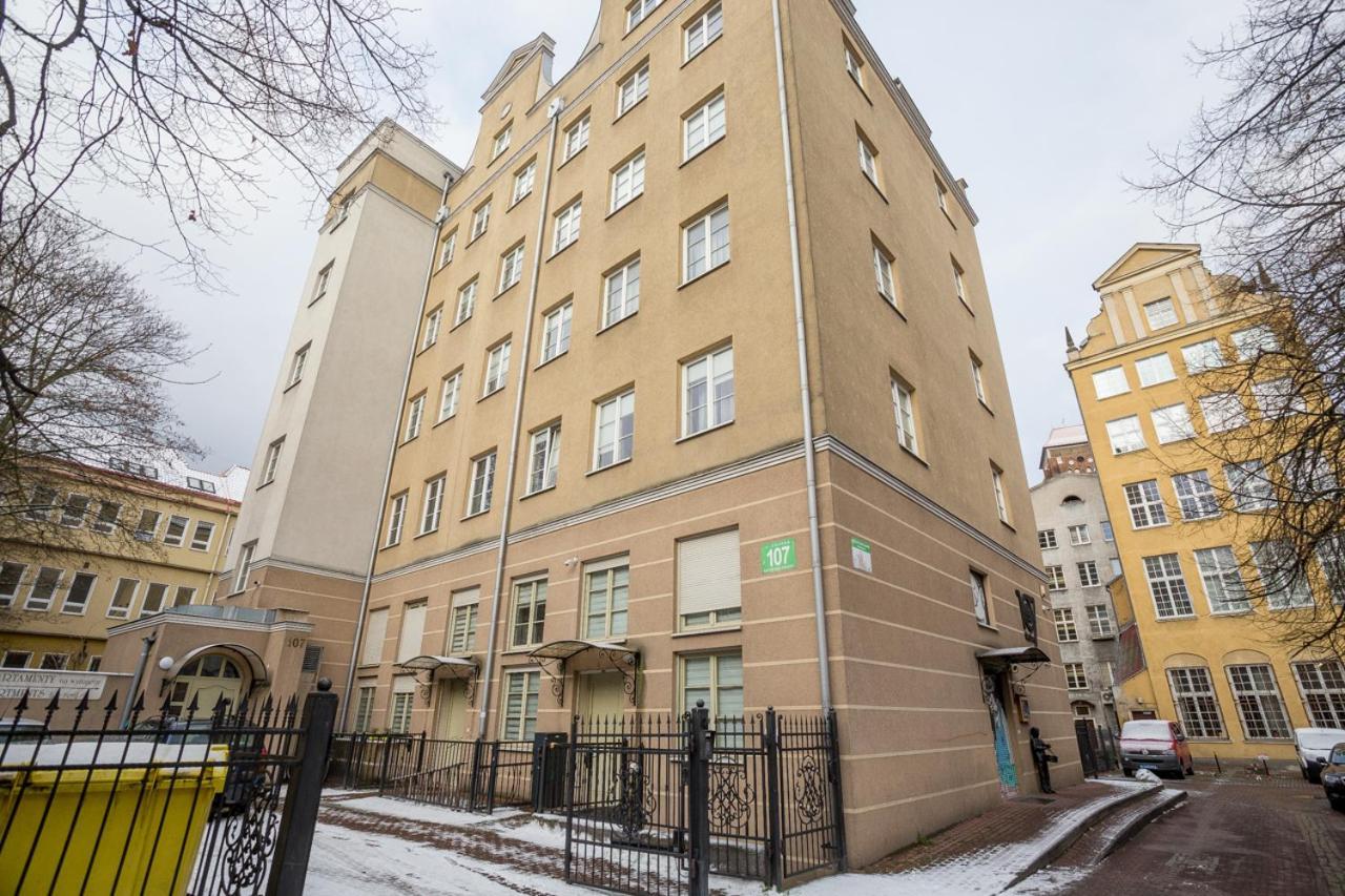 Cichy Zakątek Obok Fontanny Neptuna Apartament *