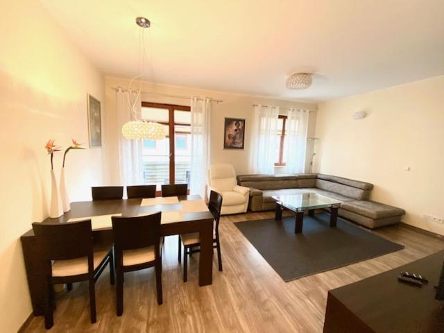 Brownie - Neptun Park By Oneapartments