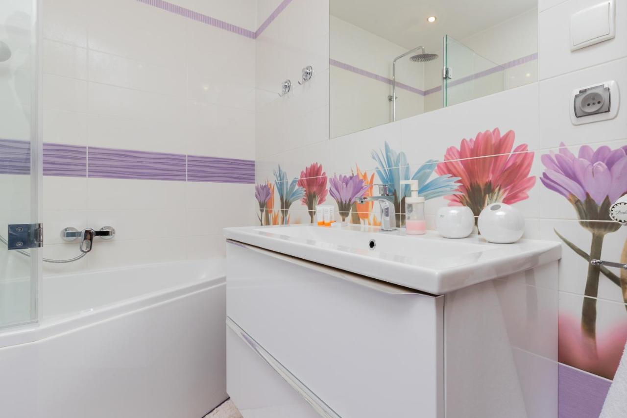 Trzy Zagle By Renters * Gdansk