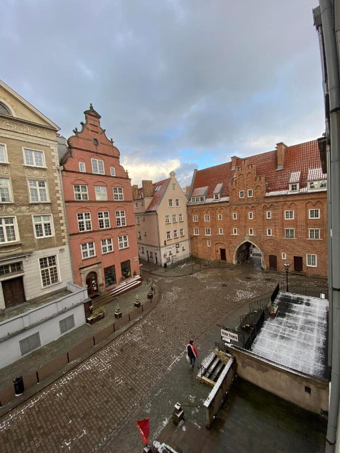 Apartment Maya's Flats & 44 - 3 On Chlebnicka Street Old Town *