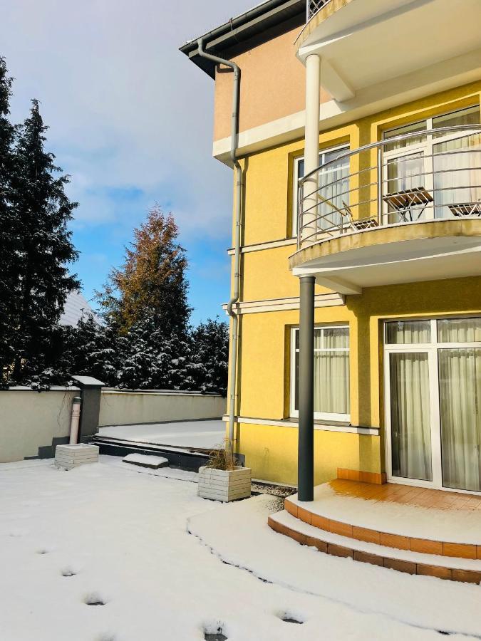 Aparthotel La Petite & 3*