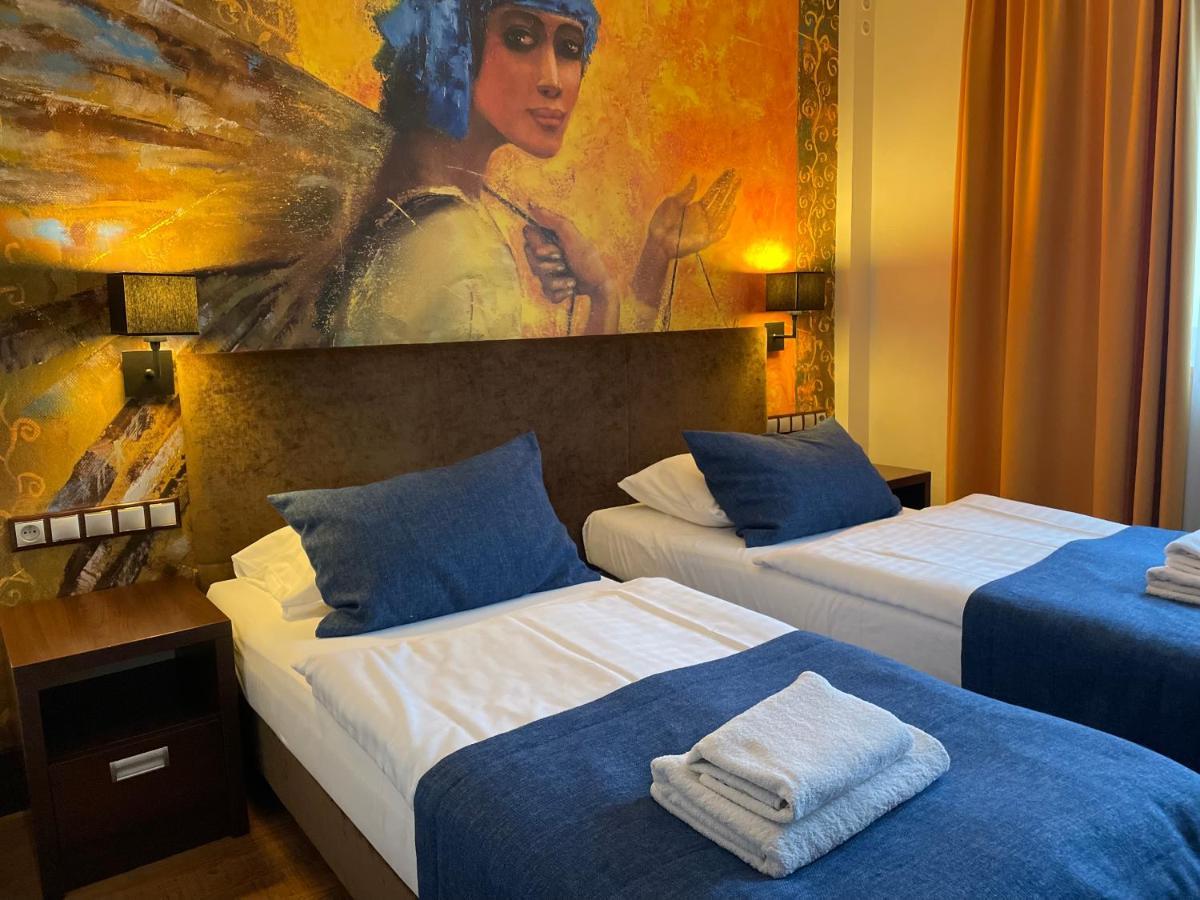 La Petite & Aparthotel