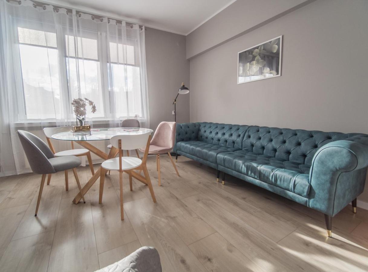 Krosna Street Apartment *