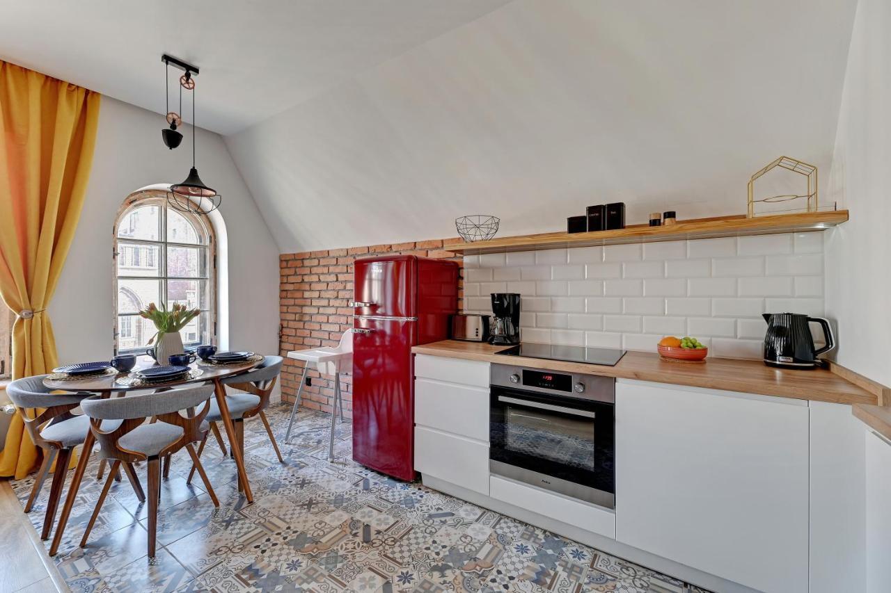 Pola By Q4apartments - Heart Of The Old Town Apartment