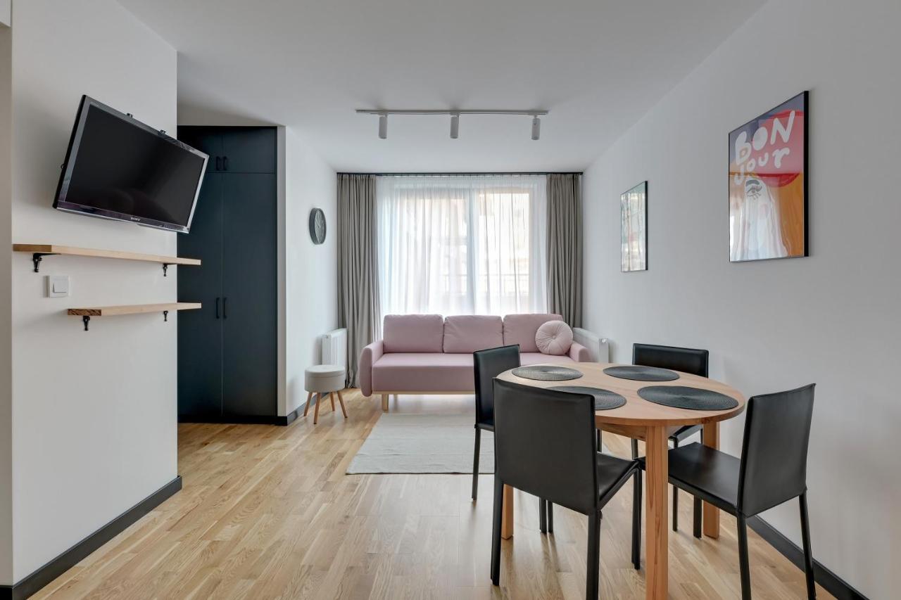 Apartment Dwie Motlawy Riverside & Parking By Downtown Gdansk
