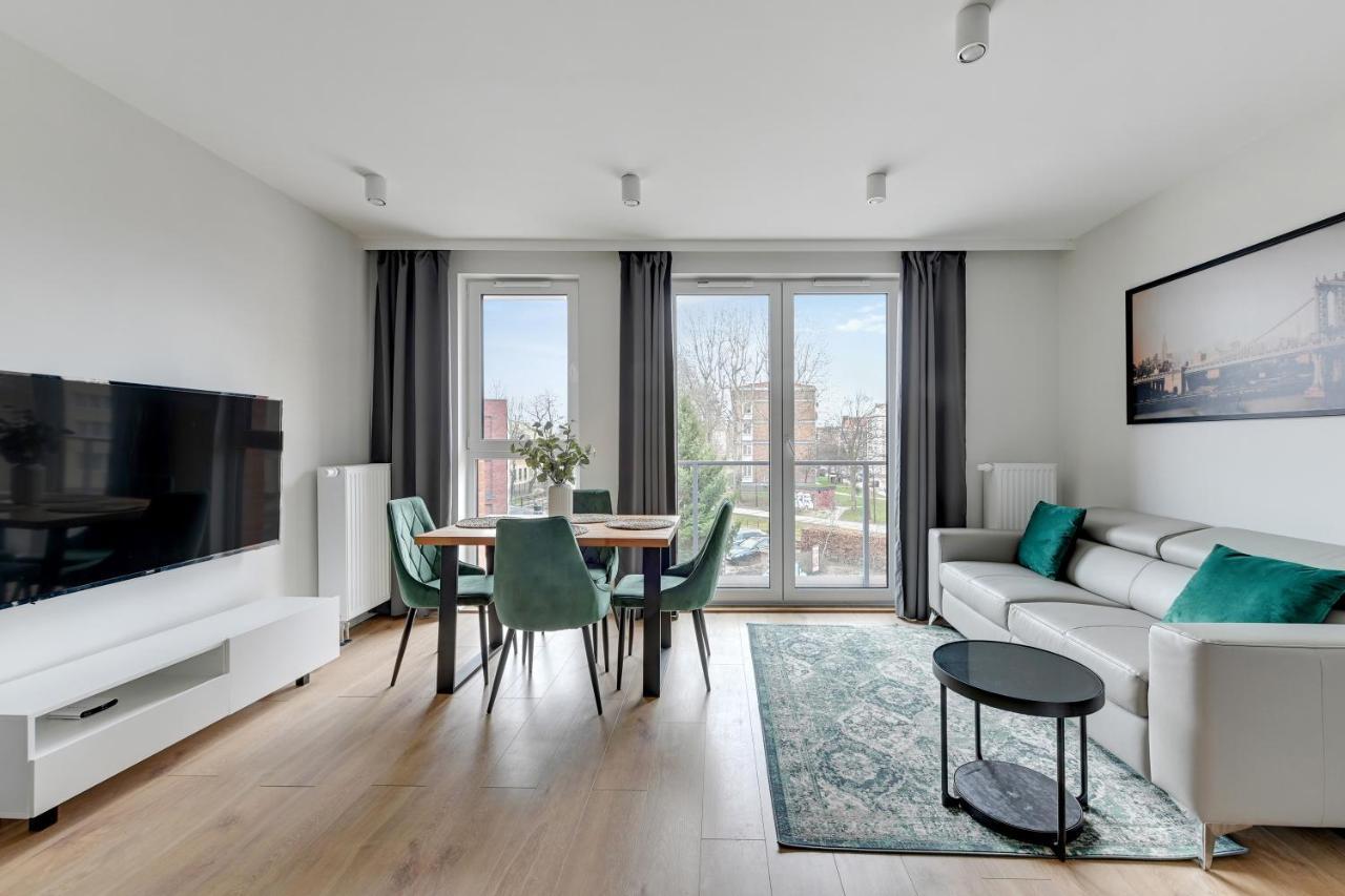 Aura 40 Center By Downtown Apartment