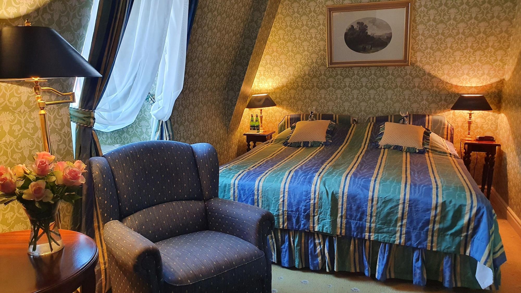 Hotell Podewils Old Town 5*