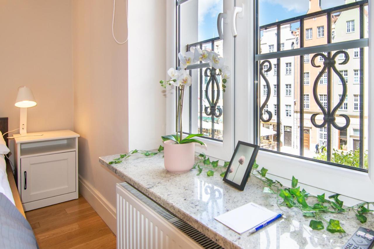 Maya's Flats & - Staromiejski Apartment