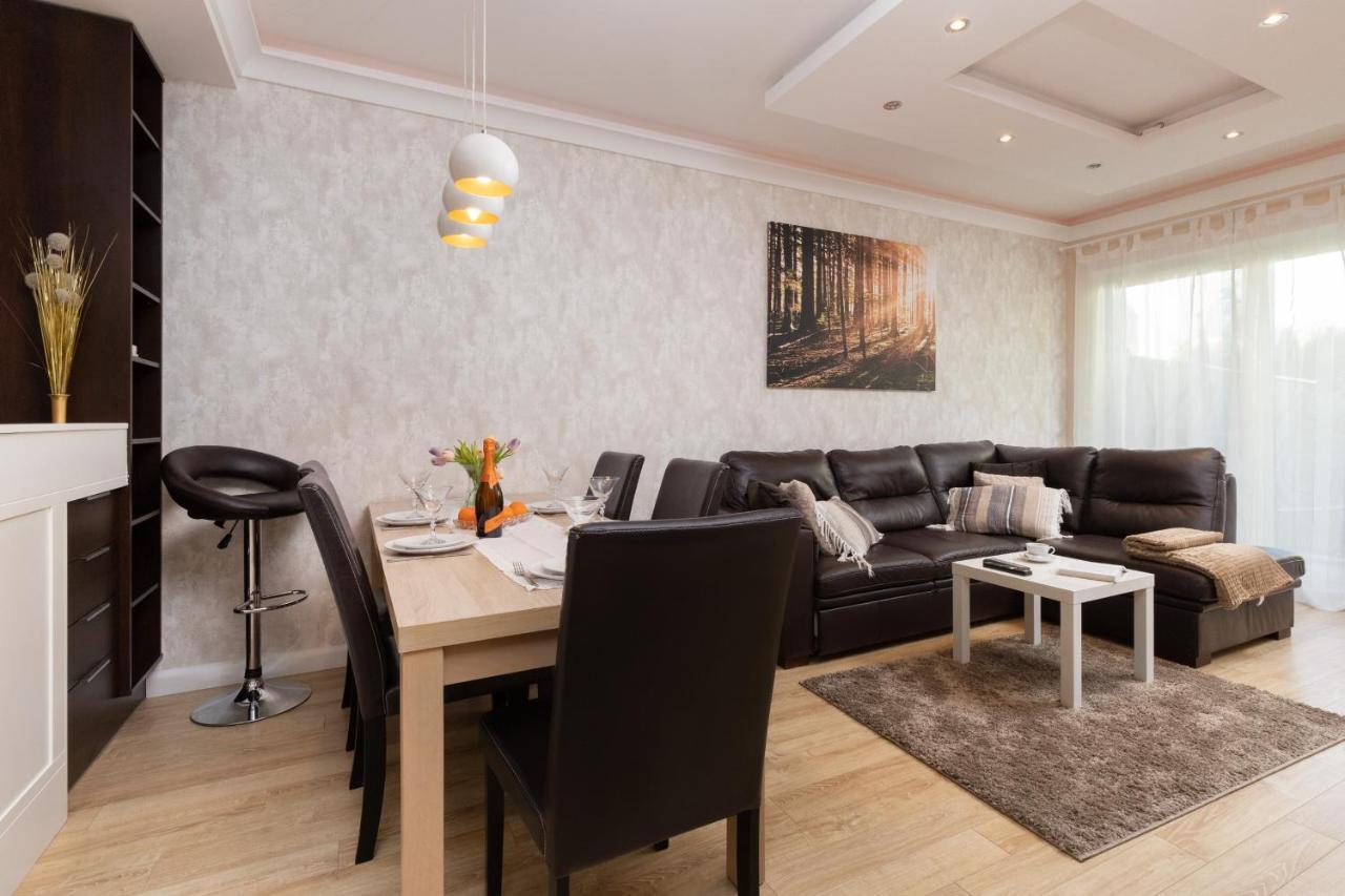 Căn hộ Family Apartament Mysliwska By Renters *