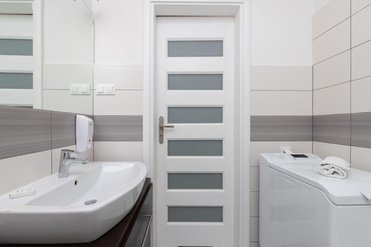 Family Apartament Mysliwska By Renters *