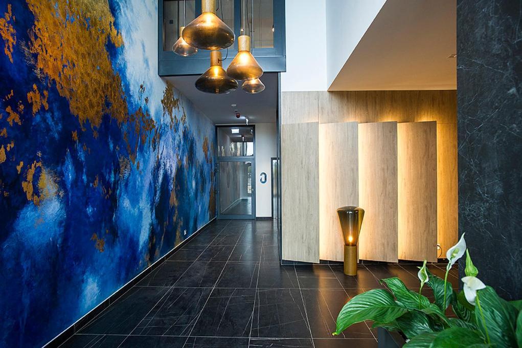 Huoneisto Mustsea Gdansk Apartments With Underground Parking *