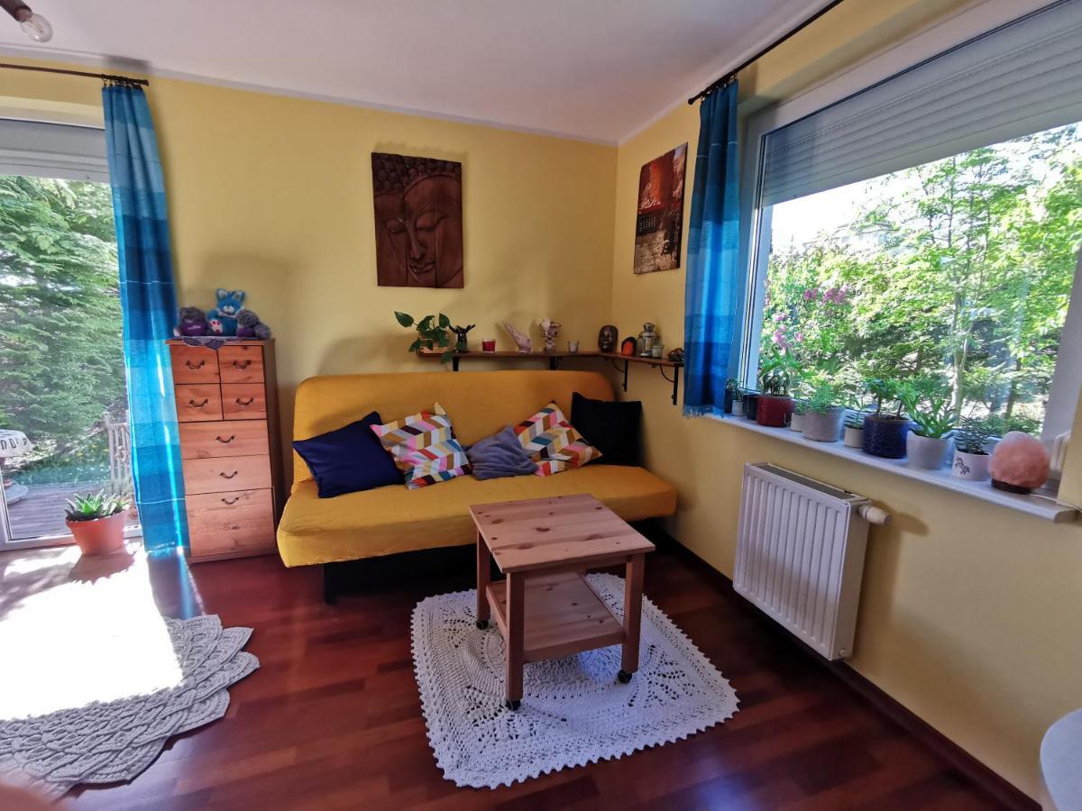 Apartment Przytulna Kawalerka Z Ogrodem
