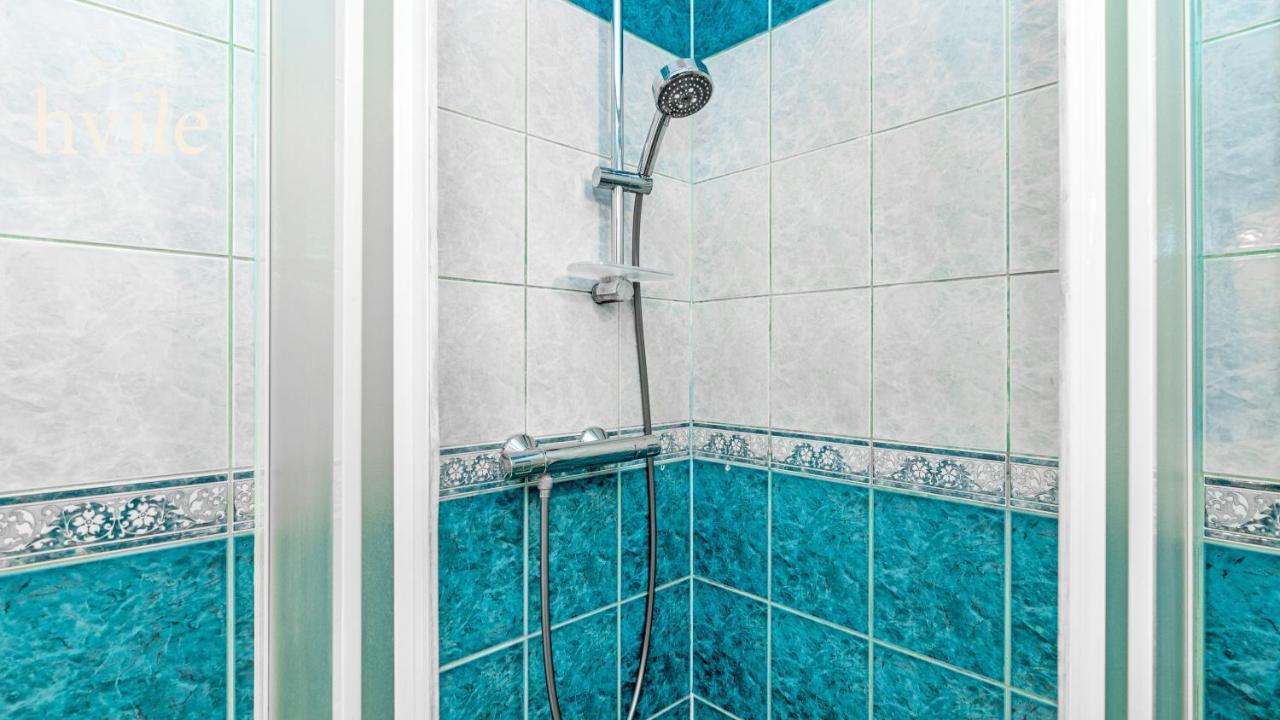 - Jagiellonska 10 Apartment