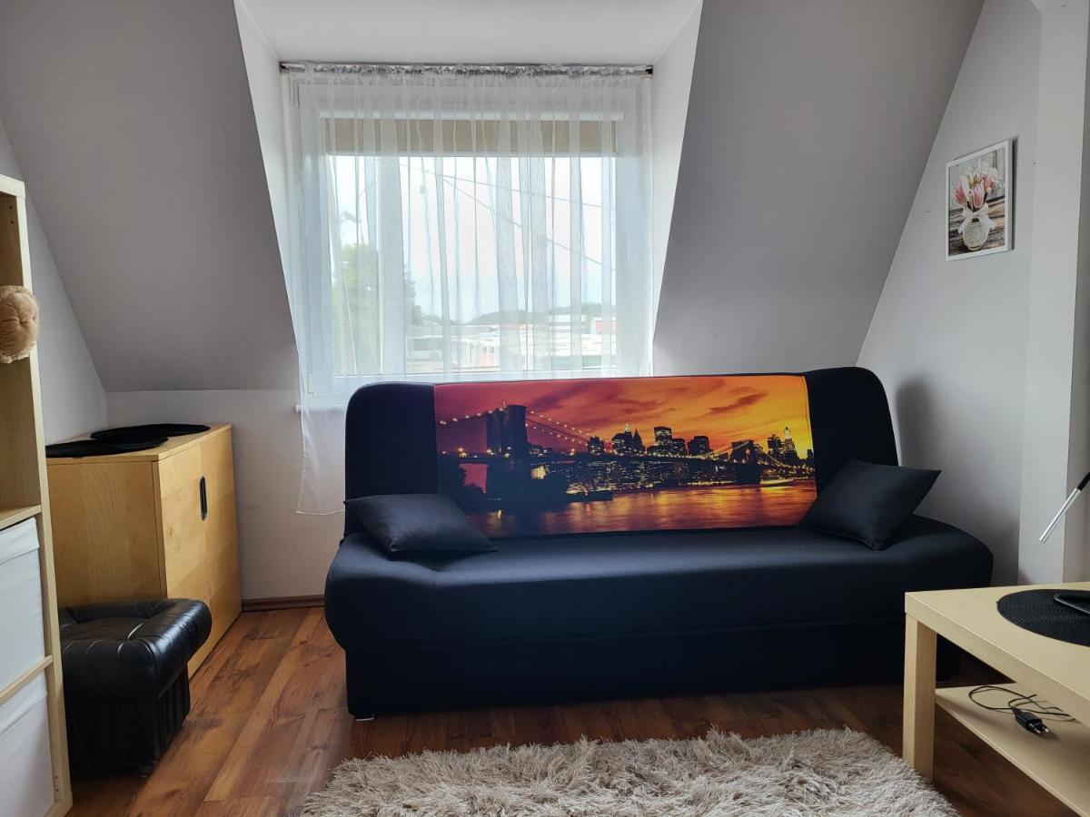 Olaf Apartment *
