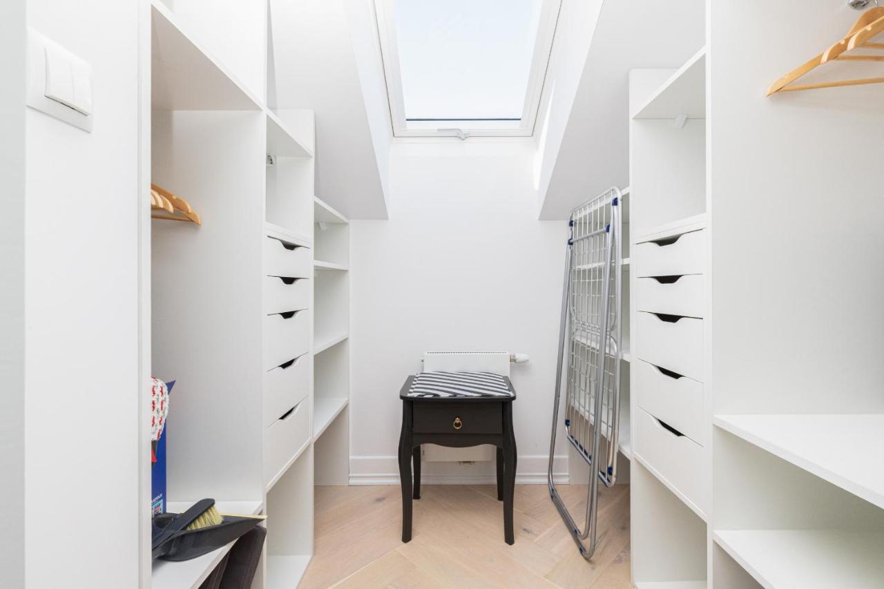 Oliwski Park Lux By Renters Prestige Apartment *
