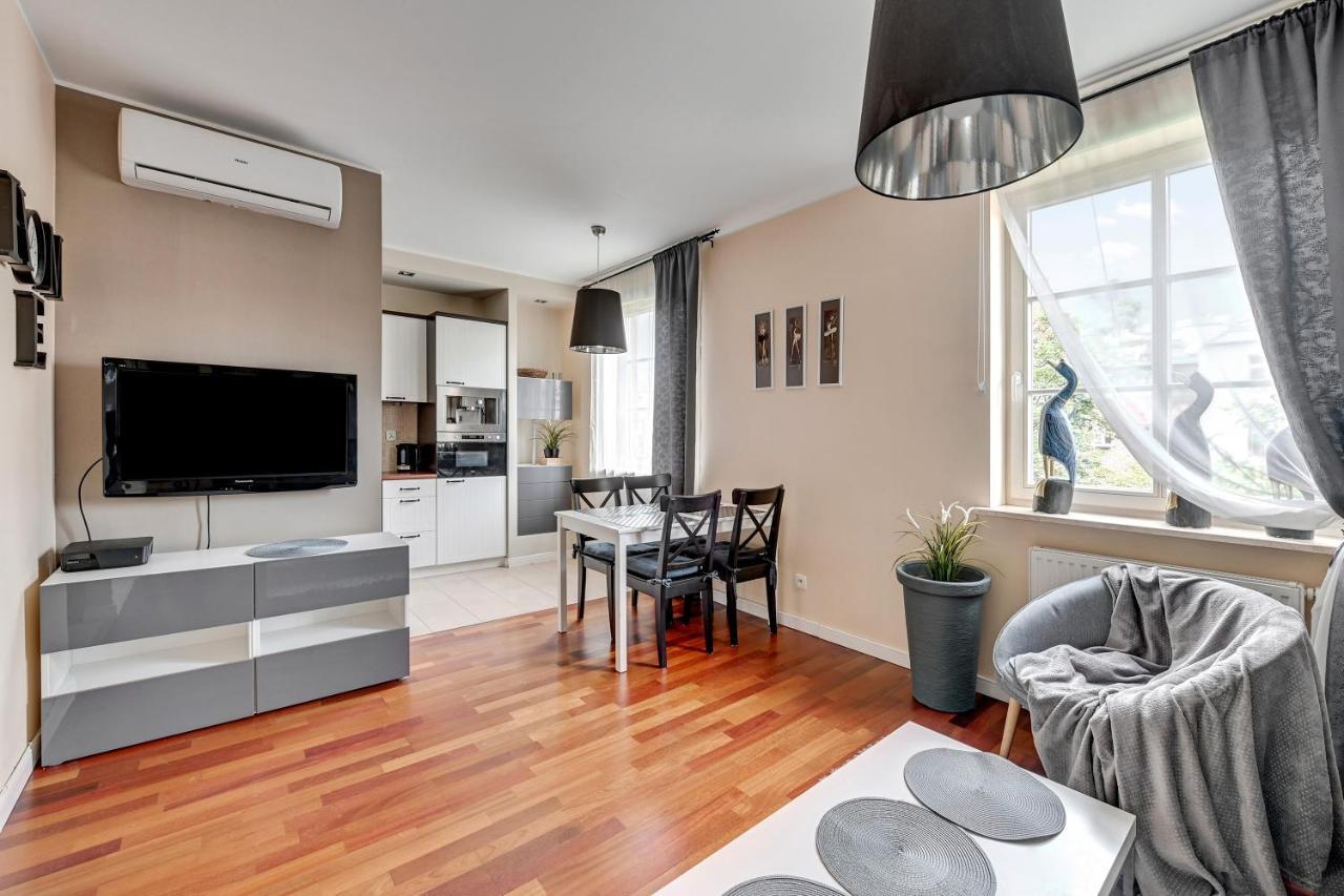 Apartment Apartament Pod Trzema Niebieskimi Kaczorami *