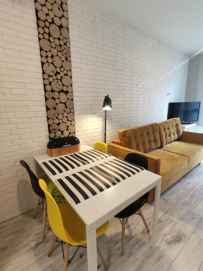 Black House *