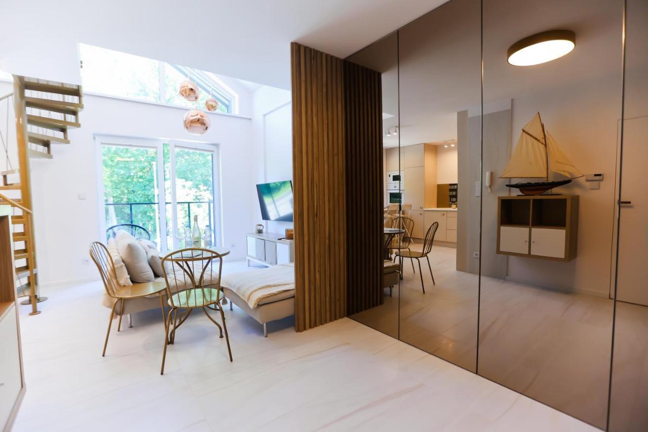 M&k Sailors Golden Yacht, - Wyspa Sobieszewska Apartment *