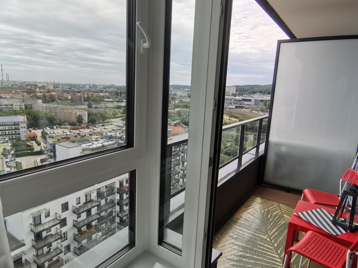 Huoneisto Mustsea Gdansk Apartments With Underground Parking *
