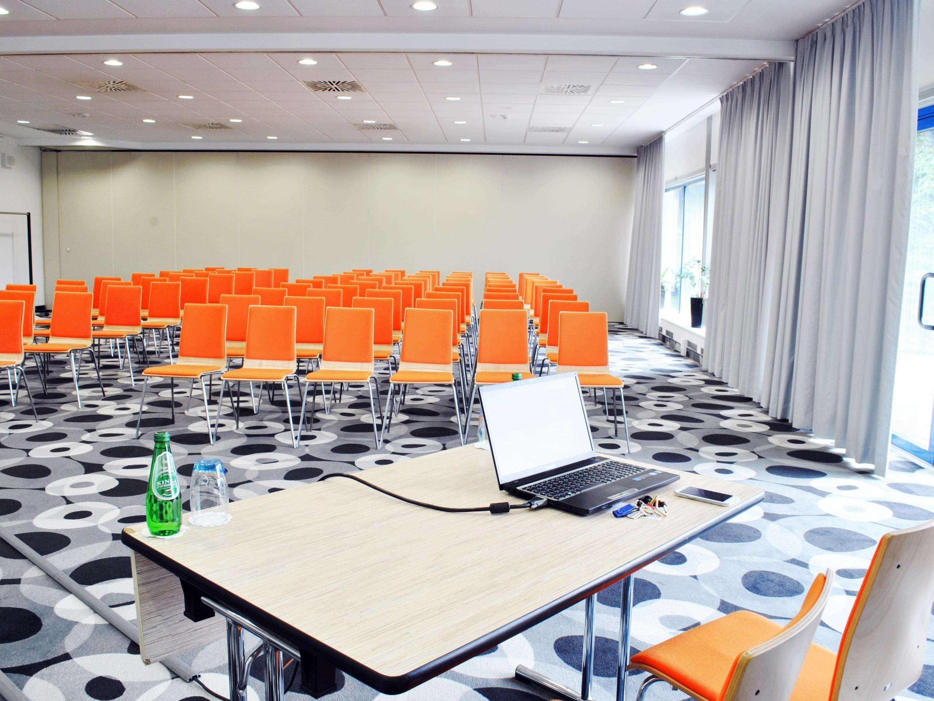 Novotel Centrum 3*