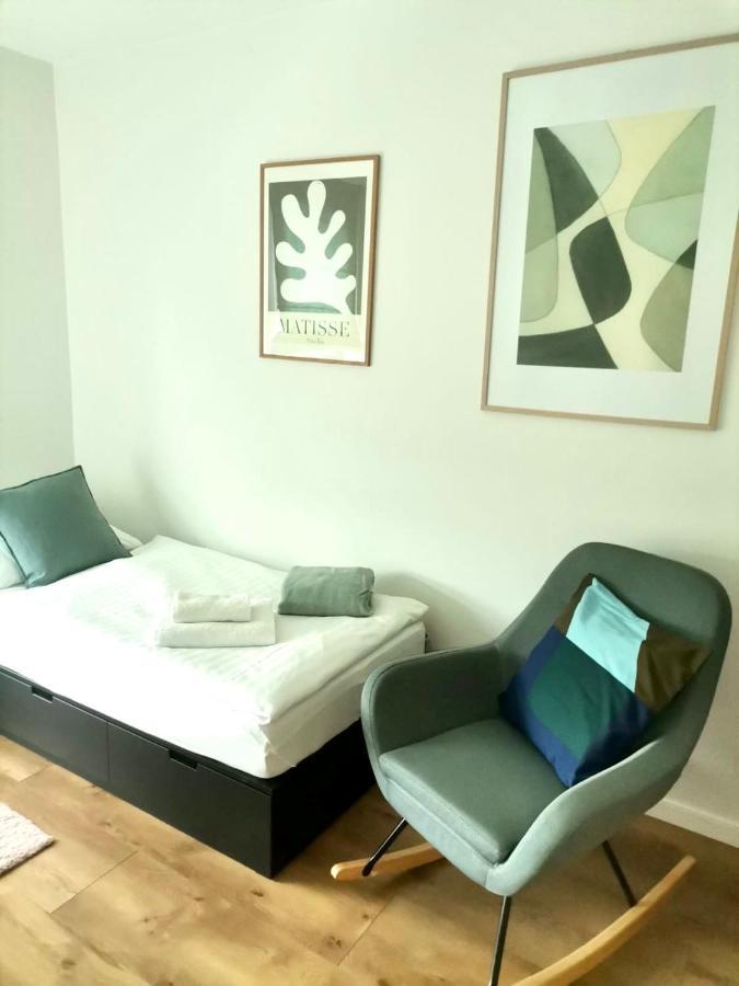 Apartment Baltic Riviera - Garden Sanctuary Retreat Gdansk