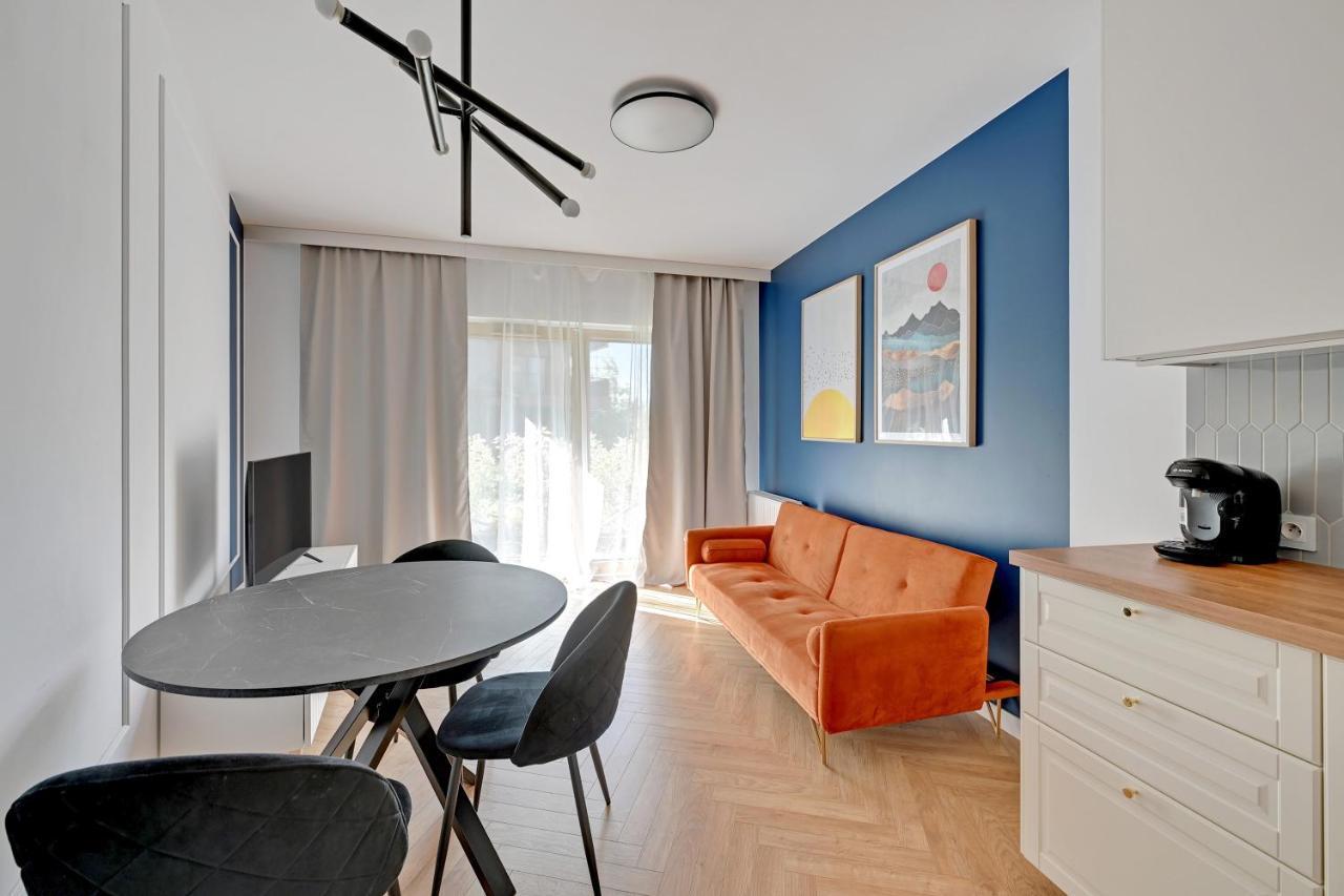 Quiet And Large To Work And Rest-4people Apartment Gdansk