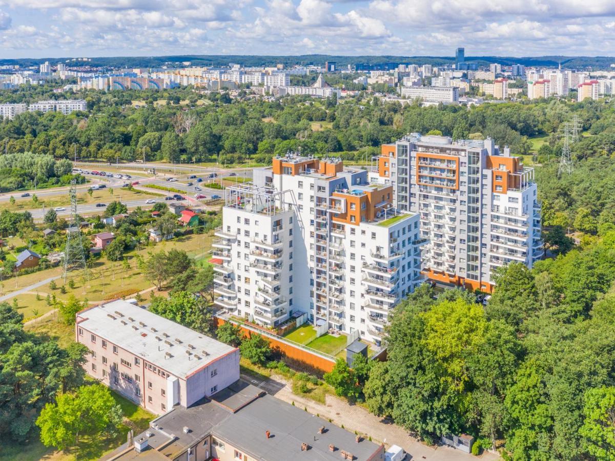 Glow Apartments, Baltica Towers