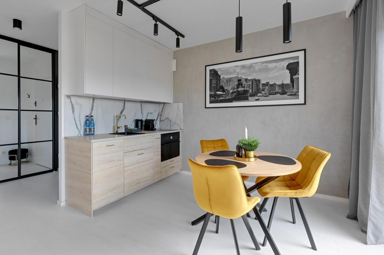Apartment Nadmotlawie Riverside & Gym By Downtown