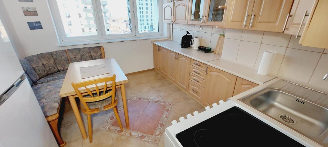 Apartment Central View