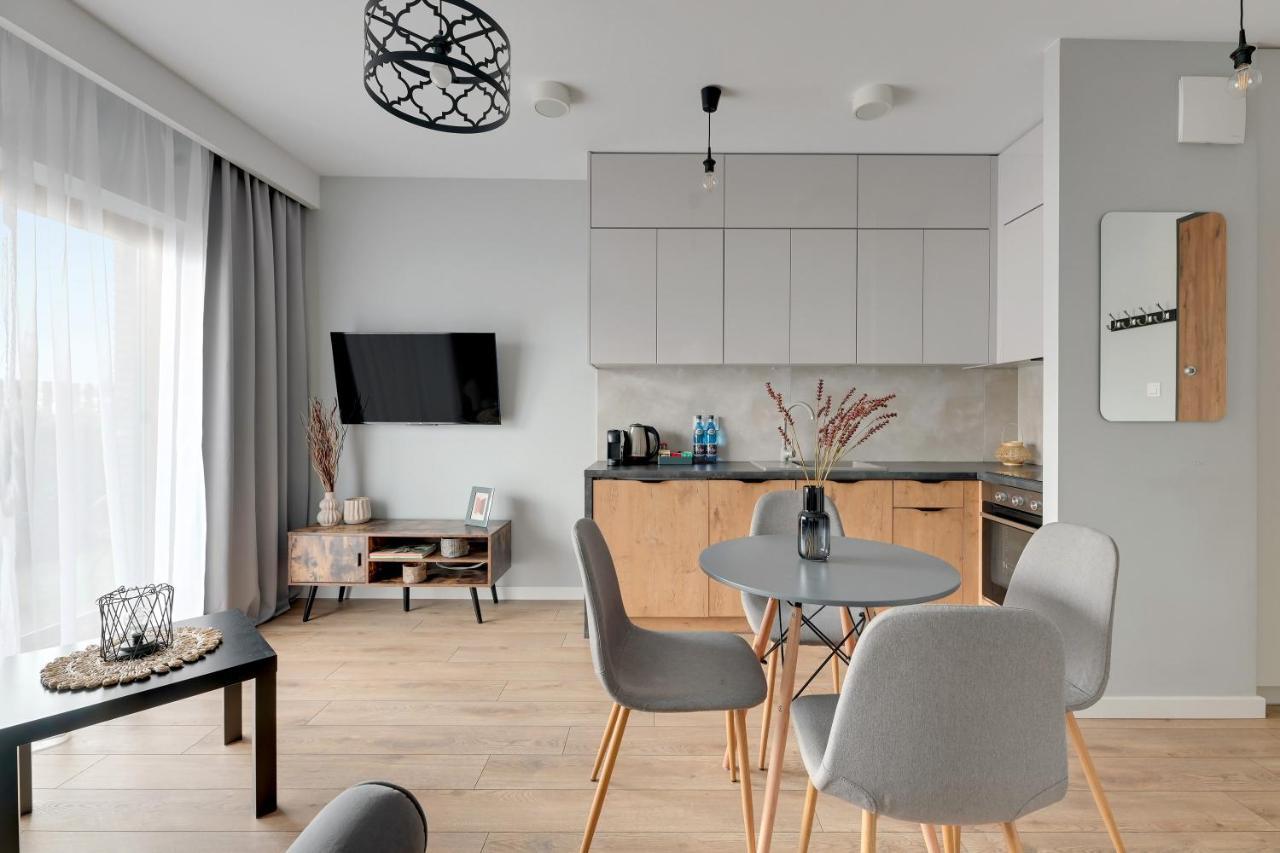 Apartment Nadmotlawie Riverside - Parking, Sauna & Gym By Downtown