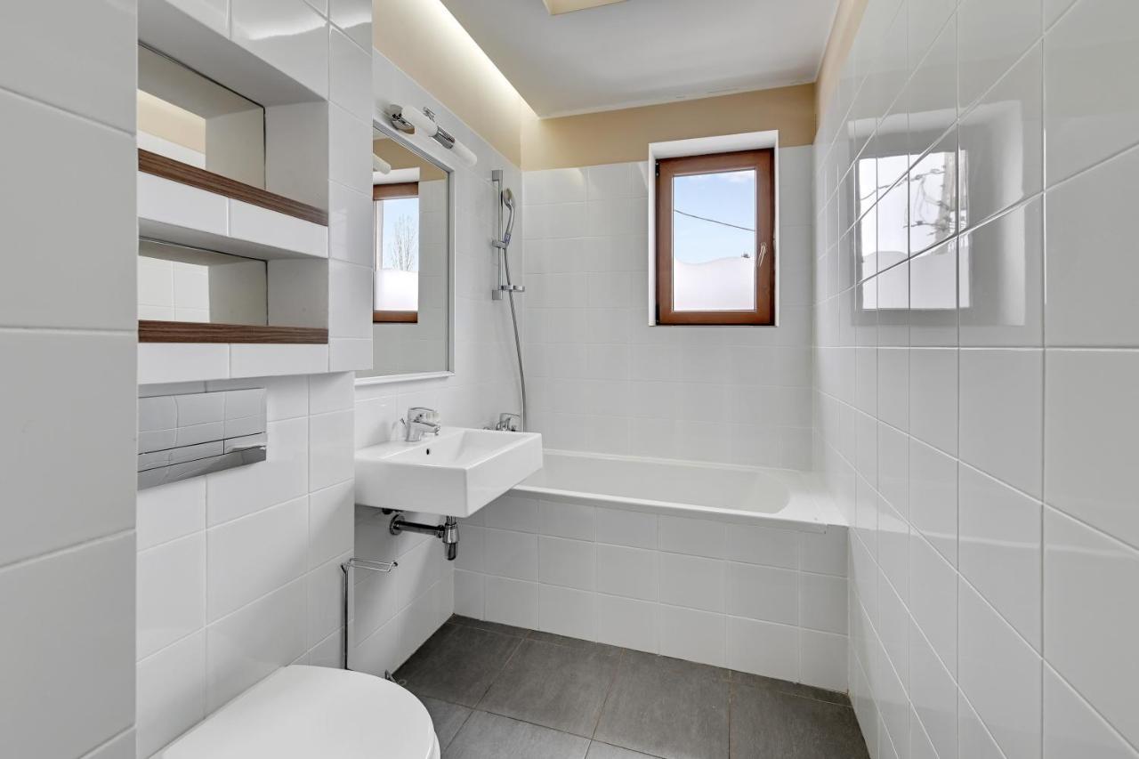 Apartment Dom & House - Nautilus Jelitkowo 50 Metrow Od Plazy