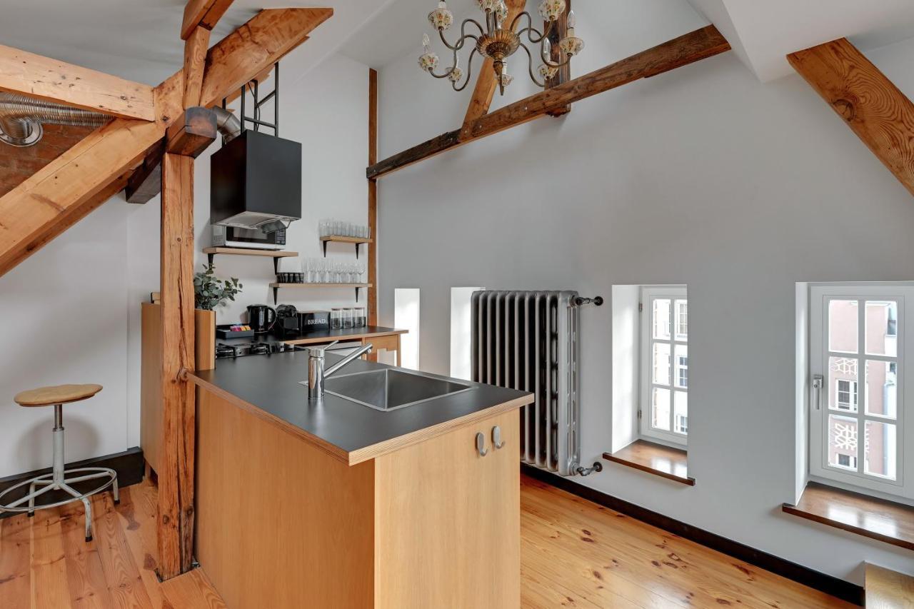 Apartment 3-level With A View Of St Mary's Basilica By Downtown Gdansk