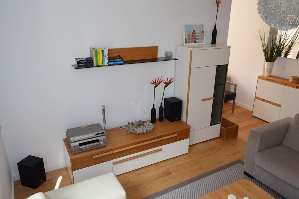 Hello Modena Sw Ducha Apartment