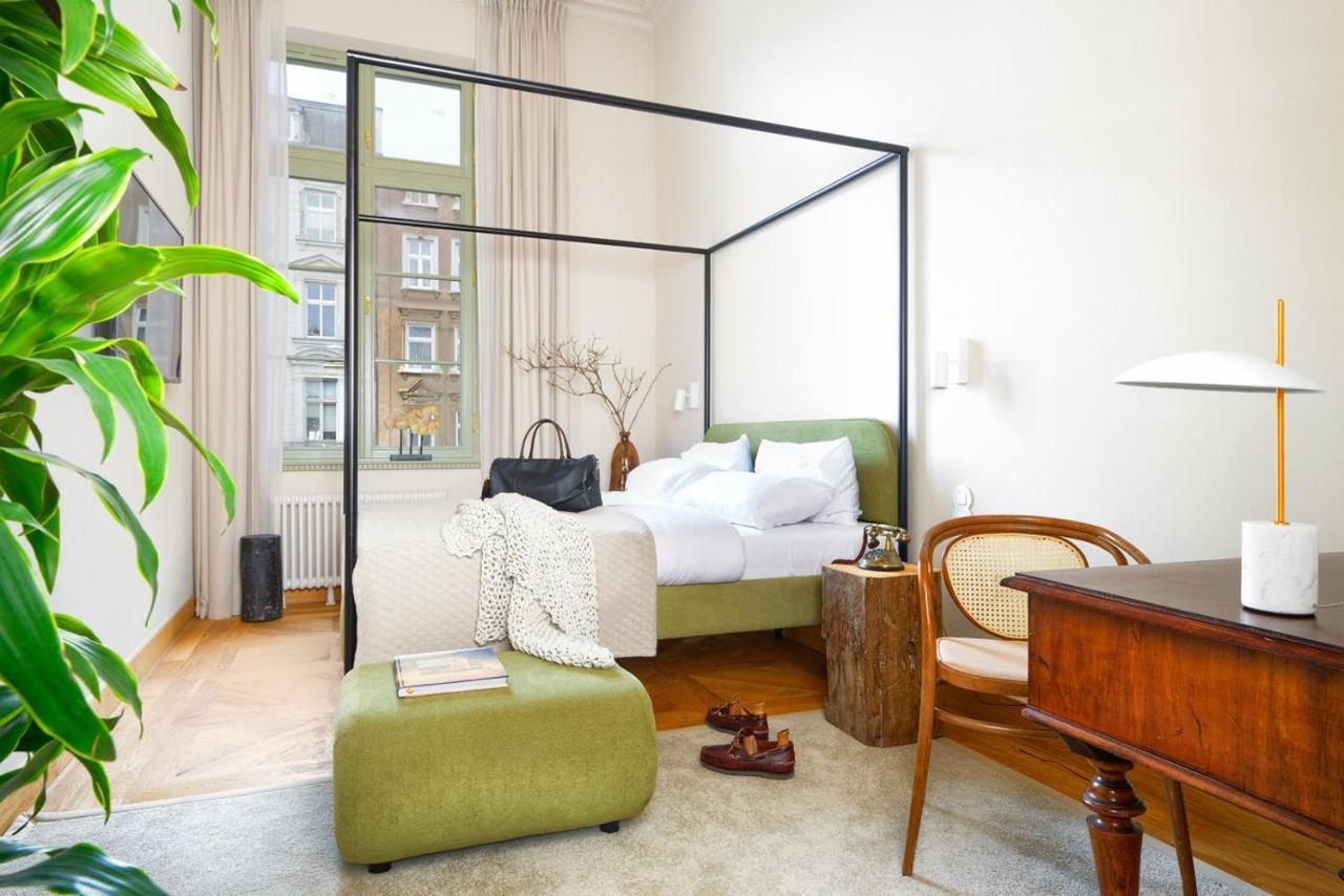 Arche Dwor Uphagena 4*