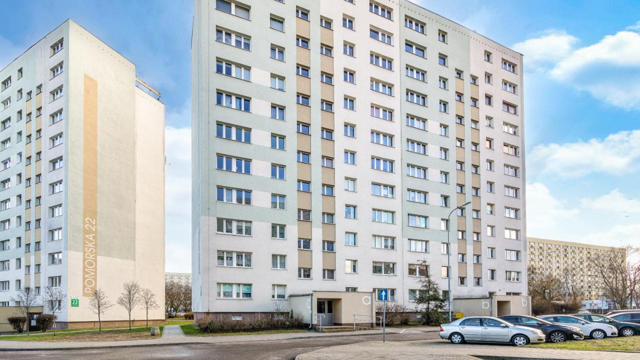 Pomorska *