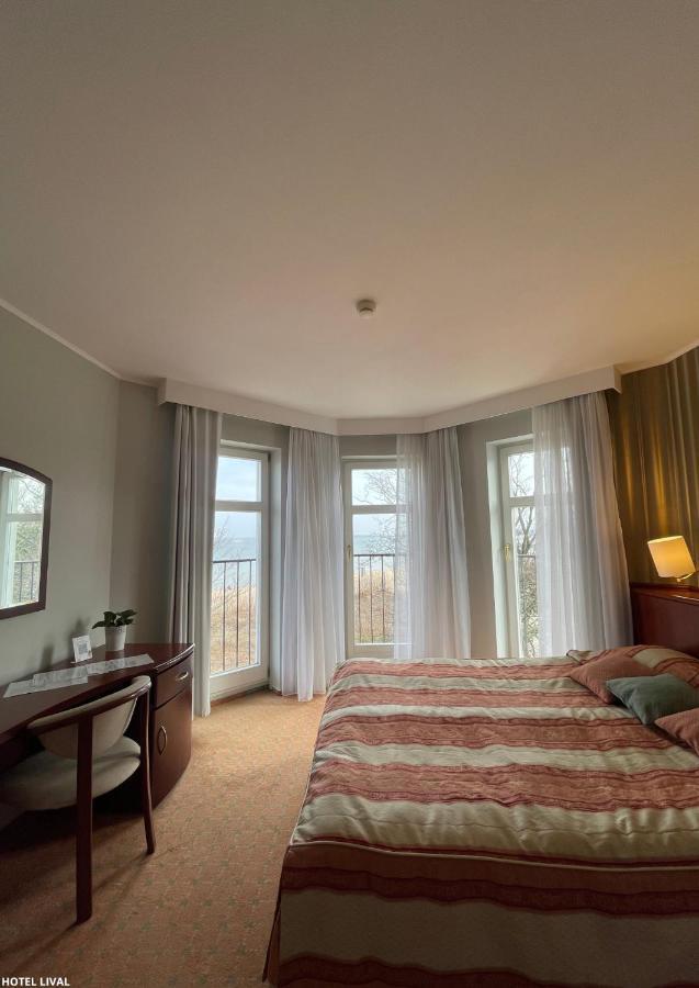 Hotell Lival 3*