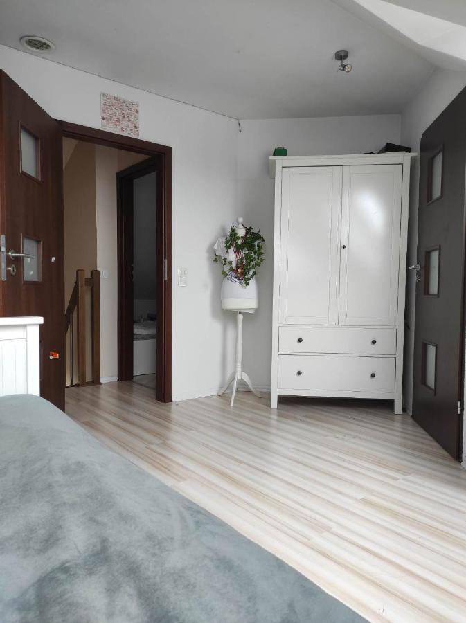 Apartament Z 3 Sypialniami - Parking Bezplatny * Gdansk