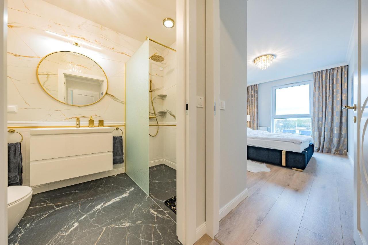 Lägenhet Apartament Nowa Letnica, Osiedle Latarnikow Gdańsk