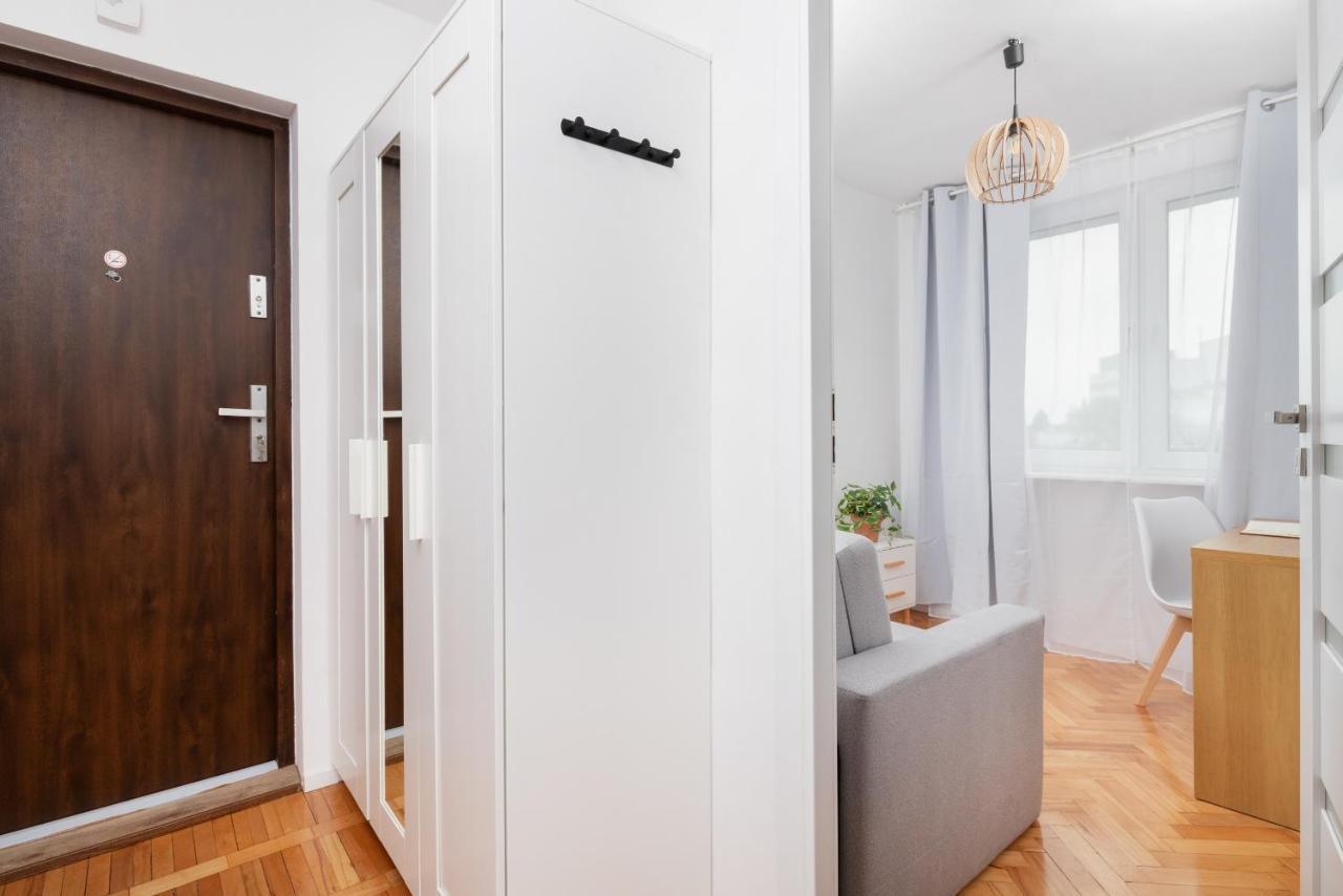 Apartment Cosy For 5 Guests Wrzeszcz By Renters