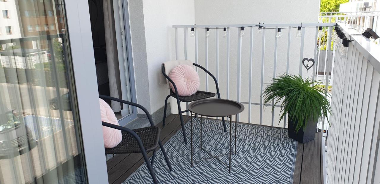 Nowoczesny Z Garazem Morelova Apartament Gdańsk
