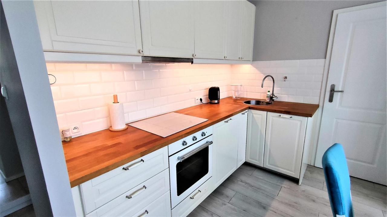 Gustowny Apartament Blisko Sopotu I Plazy Apartment *