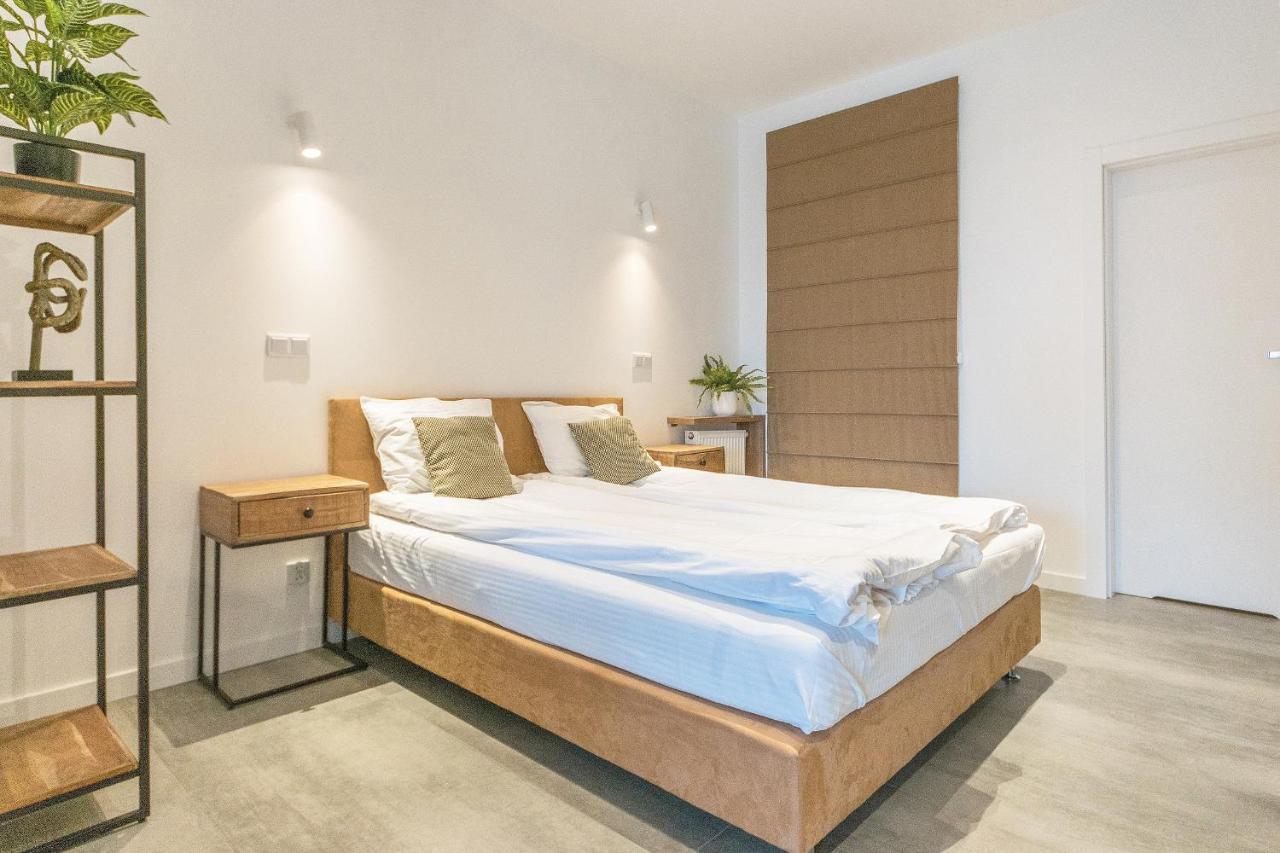Dom & House - Granaria Apartment