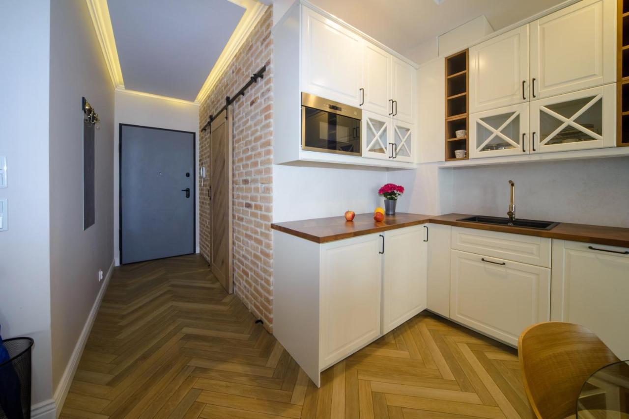 Apartment Maya's Flats & 33 - Granaria *